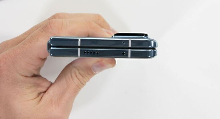 ¿Cómo es la bisagra de un smartphone plegable y por qué es tan importante?